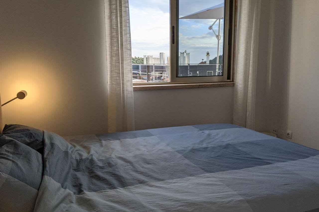 Lovelystay - Sesimbra 3Bdr Apartment W/Terrace Ngoại thất bức ảnh